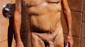 Amateur Daddy and the Spanish-Eyed Hunk