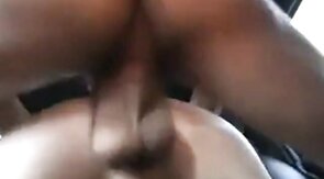 Amateur Fucking in the Car