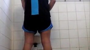 DADDY BEAR FUCKS FAT AMATEUR IN A PUBLIC BATHROOM