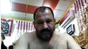 Bear Masturbating: Mature Arab Edition