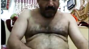 Bear Masturbating: Mature Arab Edition