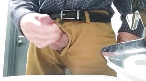 Daddy's Creamy Handjob Adventure