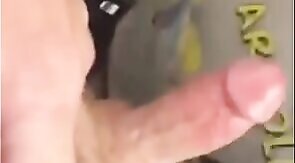 Cum-Swallowing Amateur Blowjob