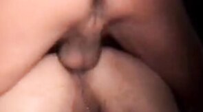 Heiße Bareback-Action mit einem Amateur-Hunk