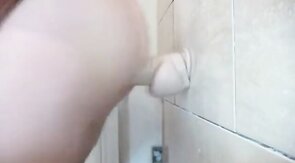 Quickie Against the Wall: Amateur Crossdresser Fun with a Sex Toy