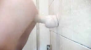 Quickie Against the Wall: Amateur Crossdresser Fun with a Sex Toy