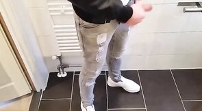 Amateur Webcam Handjob with a Big Cock