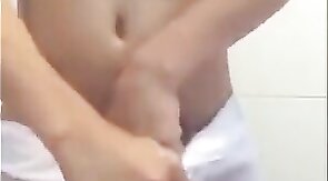 Big Cock Twink Jerks Off In The Shower