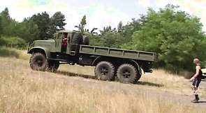 Muscled soldier gets a good blowjob by a truck driver