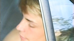 Astonishing boyfriend gives a head in the backseat