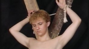 Roped boyfriend is getting an awesome blowjob by his friend