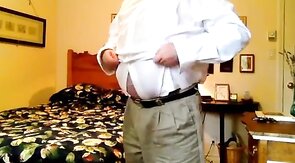 Bear Daddy's Striptease