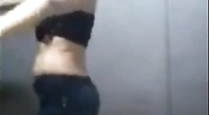 Egyptian Crossdresser Dances in Amateur Video