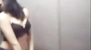 Egyptian Crossdresser Dances in Amateur Video