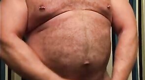 Amateur Daddy Bear Jacks Off In Bathroom Solo