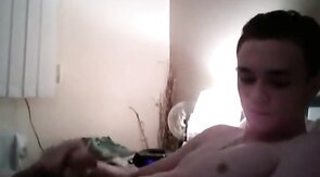 Yorkshire Lad Strokes for a Girl on Webcam