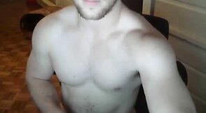 Muscled Hunk Strokes and Shoots a Load on Cam