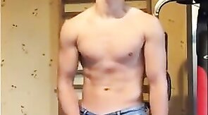 Hunky Amateur Twink Masturbating on Webcam