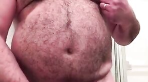 Big-Cock Daddy Bear Jacks Off