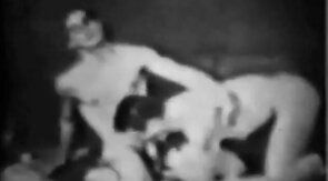 Vintage Bareback Blowjob by Amateurs