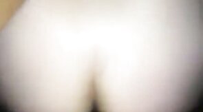 Bareback Amateur Blowjob with a Twink in the Garage