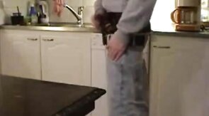 Twink Sagger Shoots a Load on the Table