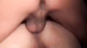 Heiße Bareback-Action mit einem Amateur-Hunk