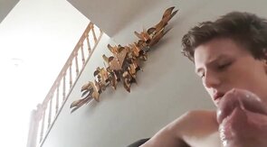 Skinny Twink Cums on Webcam
