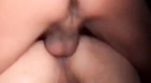 Heiße Bareback-Action mit einem Amateur-Hunk