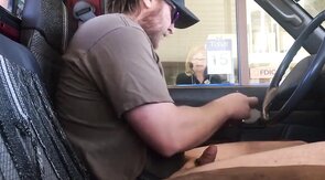 Hands-Free Public Cum: Daddy's Bank Adventure