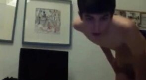 Cute Twink's Sexy Webcam Handjob