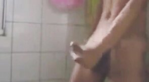 Twink Moans and Shoots His Load on Webcam