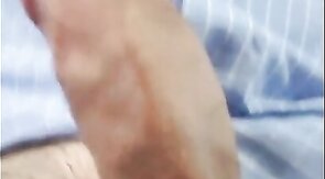 Bus Masturbation: Amateur Cum Shot