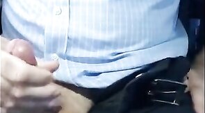 Bus Masturbation: Amateur Cum Shot