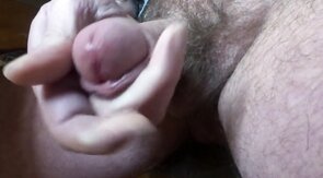 Simple Handjob and Cumming on Cam