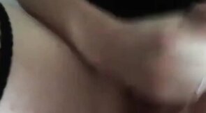 Crossdresser Amateur Se Fait Enculer Et Jouit