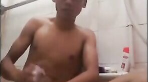 Thai Twink Masturbates in the Shower