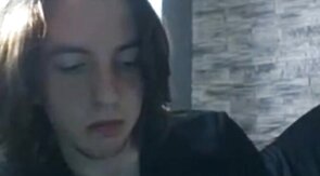 Hunk Surfer's Solo Webcam Show