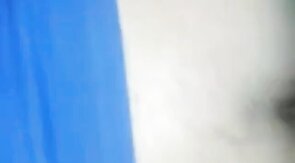 Sexo gay amador atrás do carro