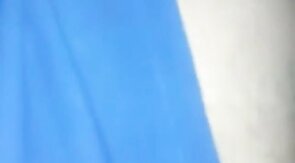 Sexo gay amador atrás do carro