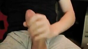 Big Cock, Huge Load! Amateur Handjob by a Man with a Big Dick!