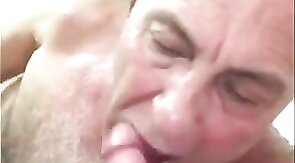 Amateur Daddy Gives Blowjob