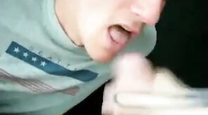 Amateur Dude Sucks Cock and Gets a Mouthful of Cum