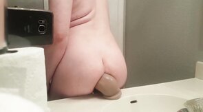 Twink's Bubble Butt Plays with Sex Toys