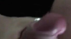 Crossdresser Amateur Se Fait Enculer Et Jouit