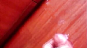 Solo Big Cocks Cumming Hard