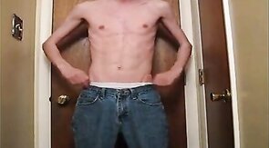 Nerdy Twink's Webcam Show: Big Cock Reveal