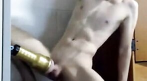 Big-Cock Amateur Handjob