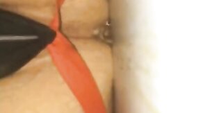 Cummy Hole Penetrated by a Skinny Sex Toy