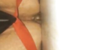 Cummy Hole Penetrated by a Skinny Sex Toy